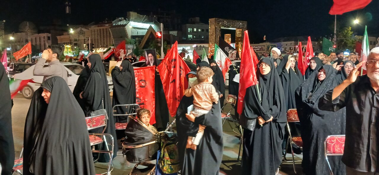 مراسم سوگواری رهبرشهید دراجتماعات مردمی مشهد