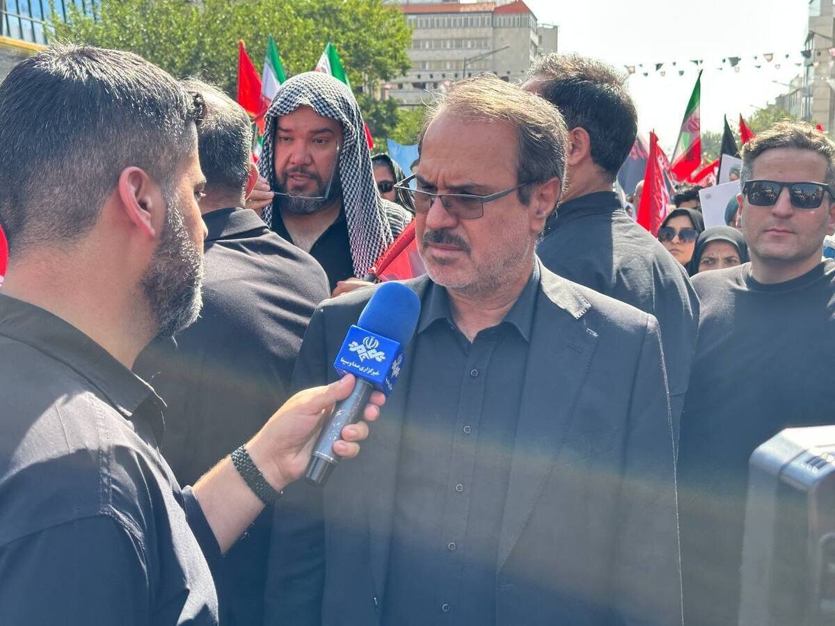 حضور میلیونی مردم، نماد پیوند ناگسستنی ملت و رهبری است