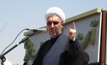 مراسم تشییع رهبر شهید پایان راه نیست