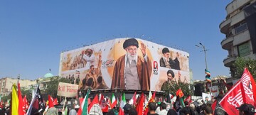 جهاد اساتید و طلاب حوزه علمیه تهران در بدرقه امام شهید