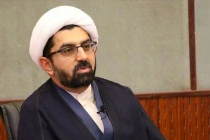 مُبلغان روایتگران جهانی حقیقت تشییع رهبر شهید باشند