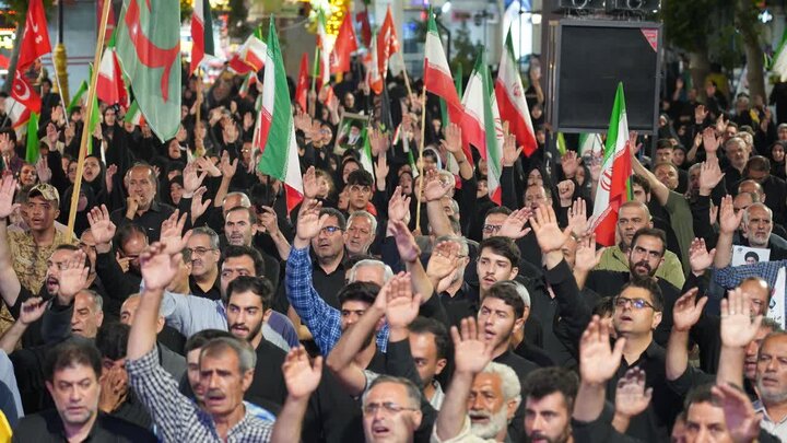 تصاویر/ استمرار تجمعات مردمی در خوی