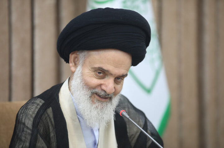 تبریک آیت‌الله حسینی بوشهری به حجت الاسلام والمسلمین محسنی اژه‌ای
