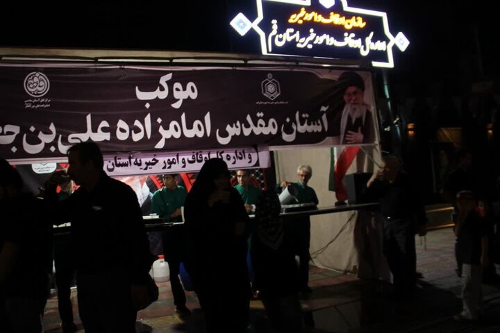 تصاویر /خادم‌گونه در مسیر وداع؛ گزارشی از میزبانی گرم امامزاده علی بن جعفر(ع)از زائران رهبر شهید