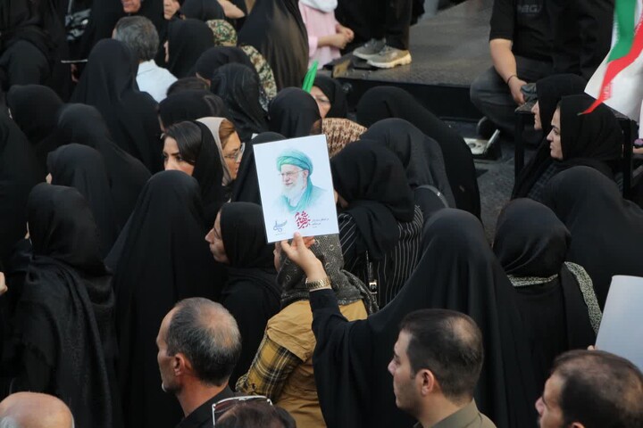تصاویر / ملایر در سوگ آقای شهید ایران