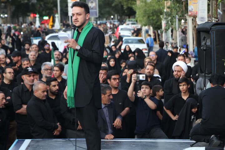 تصاویر / ملایر در سوگ آقای شهید ایران