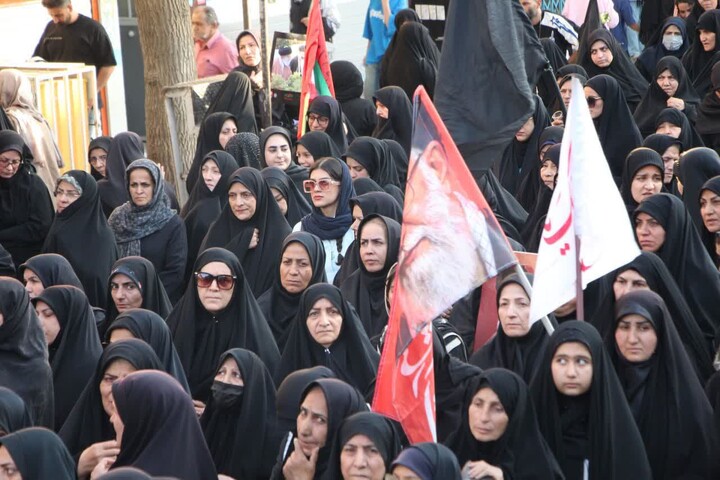 تصاویر / ملایر در سوگ آقای شهید ایران