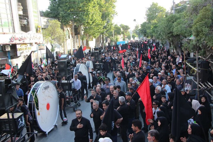تصاویر / ملایر در سوگ آقای شهید ایران