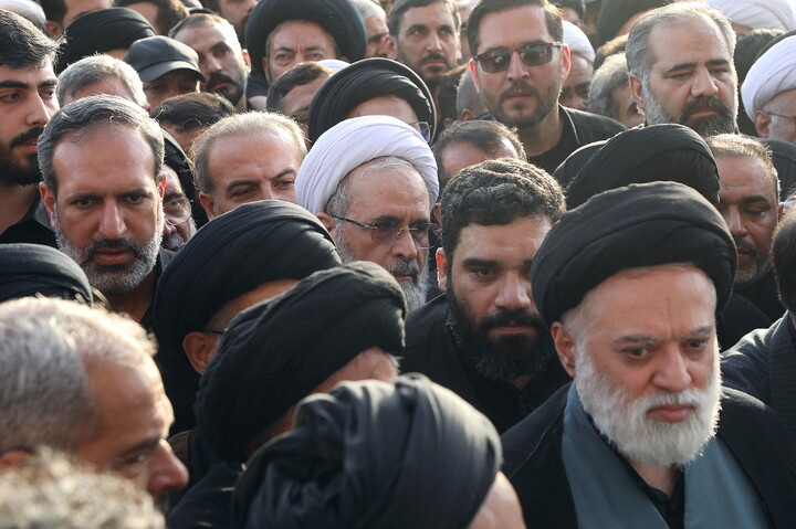 قم المقدسہ میں رہبر شہید (رہ) کی تشییع کے مناظر