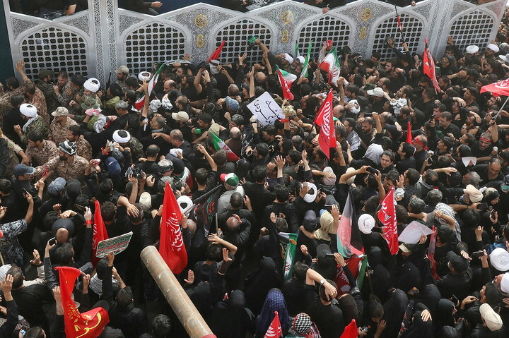 قم المقدسہ میں رہبر شہید (رہ) کی تشییع کے مناظر