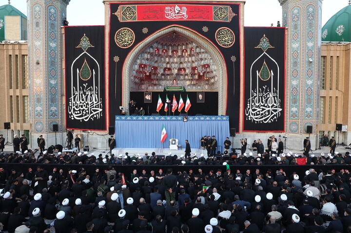 قم المقدسہ میں رہبر شہید (رہ) کی تشییع کے مناظر