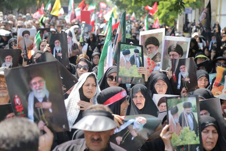 تصاویر/ اجتماع جاماندگان مراسم تشییع رهبر شهید انقلاب در اردبیل
