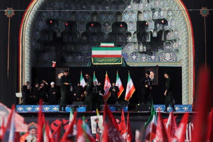 تشییع رهبر شهید