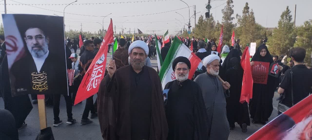 تشییع رهبر شهید انقلاب اسلامی یک آزمون سیاسی،اجتماعی بود