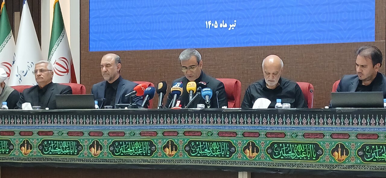 نشست خبری ستاد استانی برگزاری مراسم استقبال، وداع و تشییع پیکر رهبر شهید