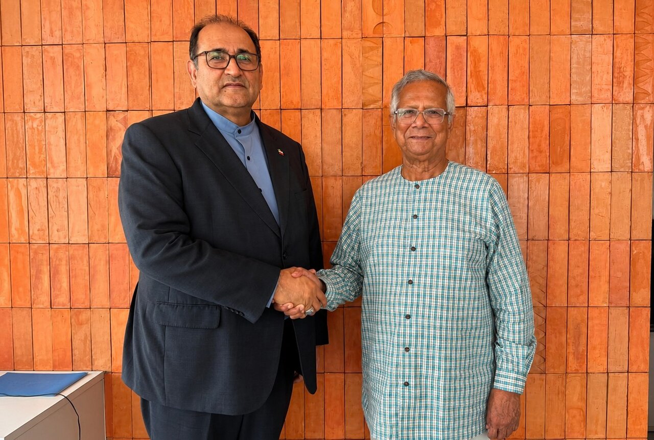 ইরানের রাষ্ট্রদূতের সঙ্গে অধ্যাপক মুহাম্মদ ইউনূসের সৌজন্য সাক্ষাৎ, ইরান সফরের আমন্ত্রণ