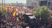 مدينة النجف الأشرف تشيّع إمام الأمة في مشهد مليوني مهيب (فيديو)