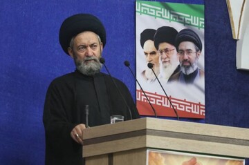 حضور ملت ایران در صحنه دندان طمع دشمن را برای همیشه کشید
