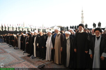 یک کلمه، یک مقام؛ ظرافت عارفانه آیت الله العظمی جوادی آملی در نماز امام شهید