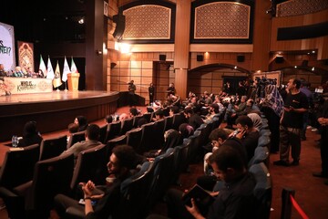 تصاویر/ نشست تخصصی «خامنه‌ای کیست؟»