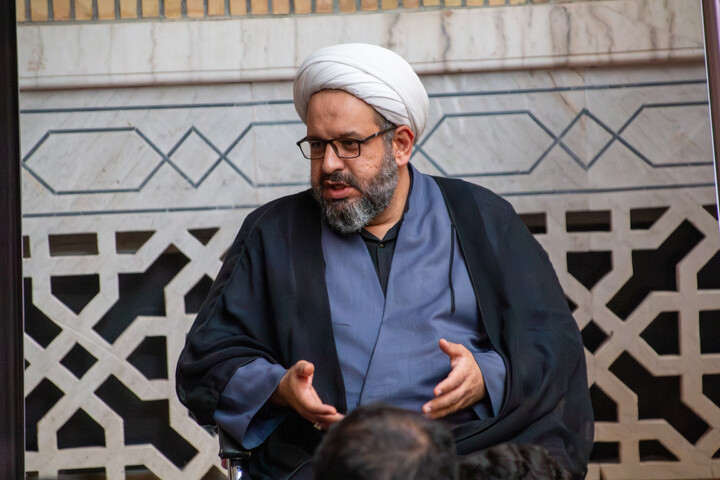 تصاویر/ حضور طلاب استان کرمان در آستانه تشییع رهبر شهید ایران در مشهد