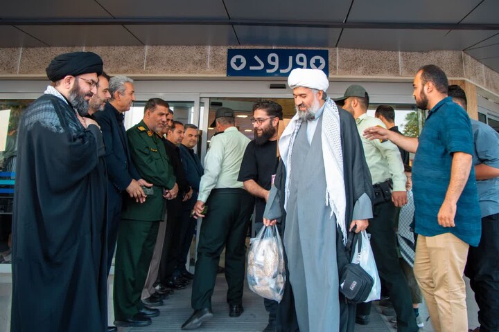 تصاویر | بدرقه باشکوه زائران زنجانی، عازم آیین وداع با «سیدالشهدای انقلاب» در مشهد مقدس