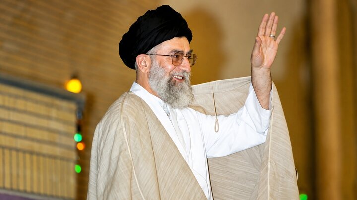 ائمۂ معصومینؑ کی سیاسی جدوجہد: رہبرِ معظم شہید امام خامنہ ای کی نگاہ میں