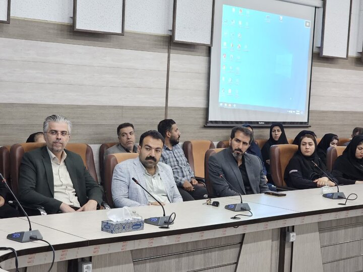 تصاویر/نشست تبیین «جامعیت شخصیت امام شهید در میان رهبران جهان» در دانشگاه علوم پزشکی کردستان