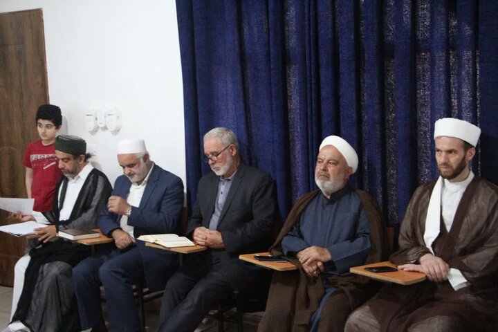 تصاویر / مراسم بزرگداشت امام شهید در مدرسه علمیه اهل سنت تالش