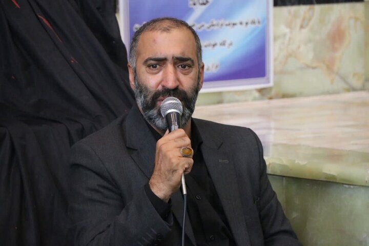 تصاویر/ مراسم یادبود رهبر شهید در مسجد جامع قرچک