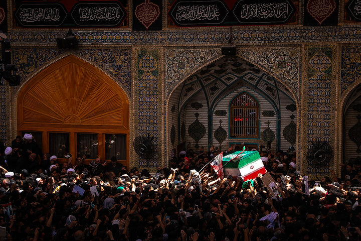 اقامه نماز و تشییع پیکر مطهر رهبر شهید انقلاب اسلامی در نجف اشرف