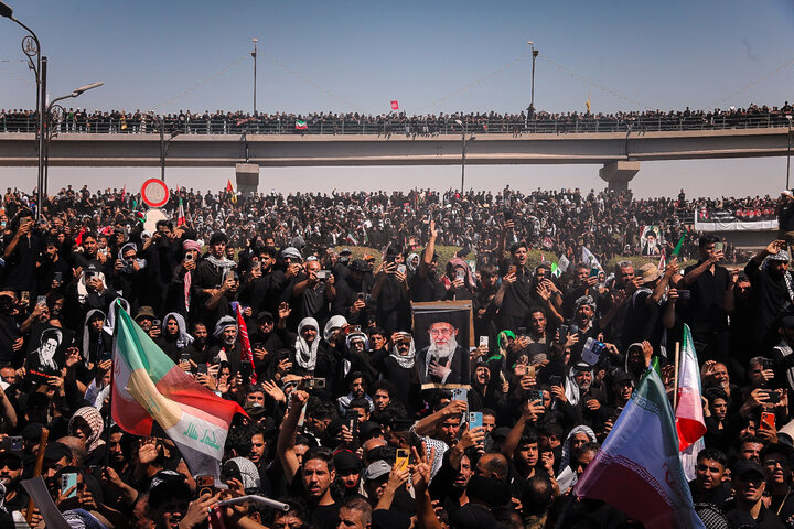 اقامه نماز و تشییع پیکر مطهر رهبر شهید انقلاب اسلامی در نجف اشرف