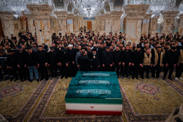 اقامه نماز و تشییع پیکر مطهر رهبر شهید انقلاب اسلامی در نجف اشرف