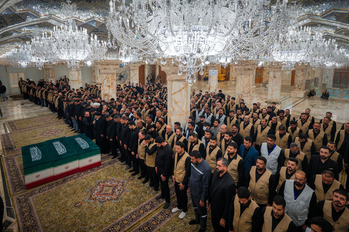 اقامه نماز و تشییع پیکر مطهر رهبر شهید انقلاب اسلامی در نجف اشرف