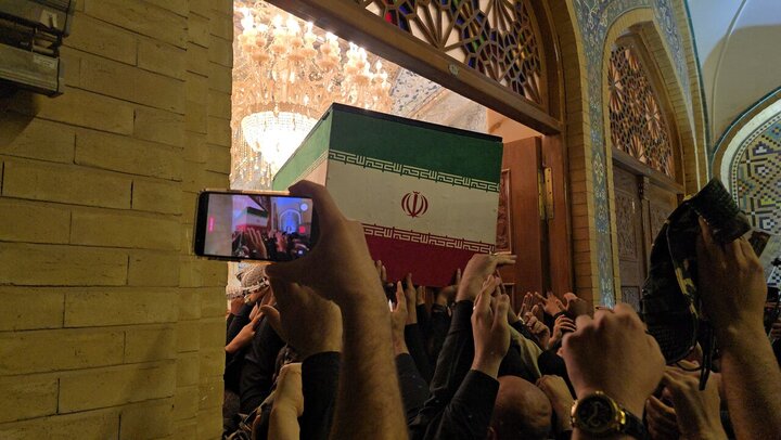 Photos/Najaf : Émotion palpable au sanctuaire de l’Imam Ali pour l’hommage au martyr suprême des Iraniens