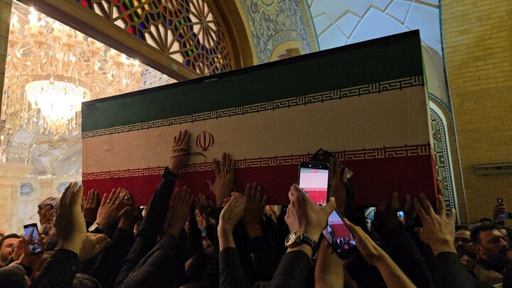 Photos/Najaf : Émotion palpable au sanctuaire de l’Imam Ali pour l’hommage au martyr suprême des Iraniens