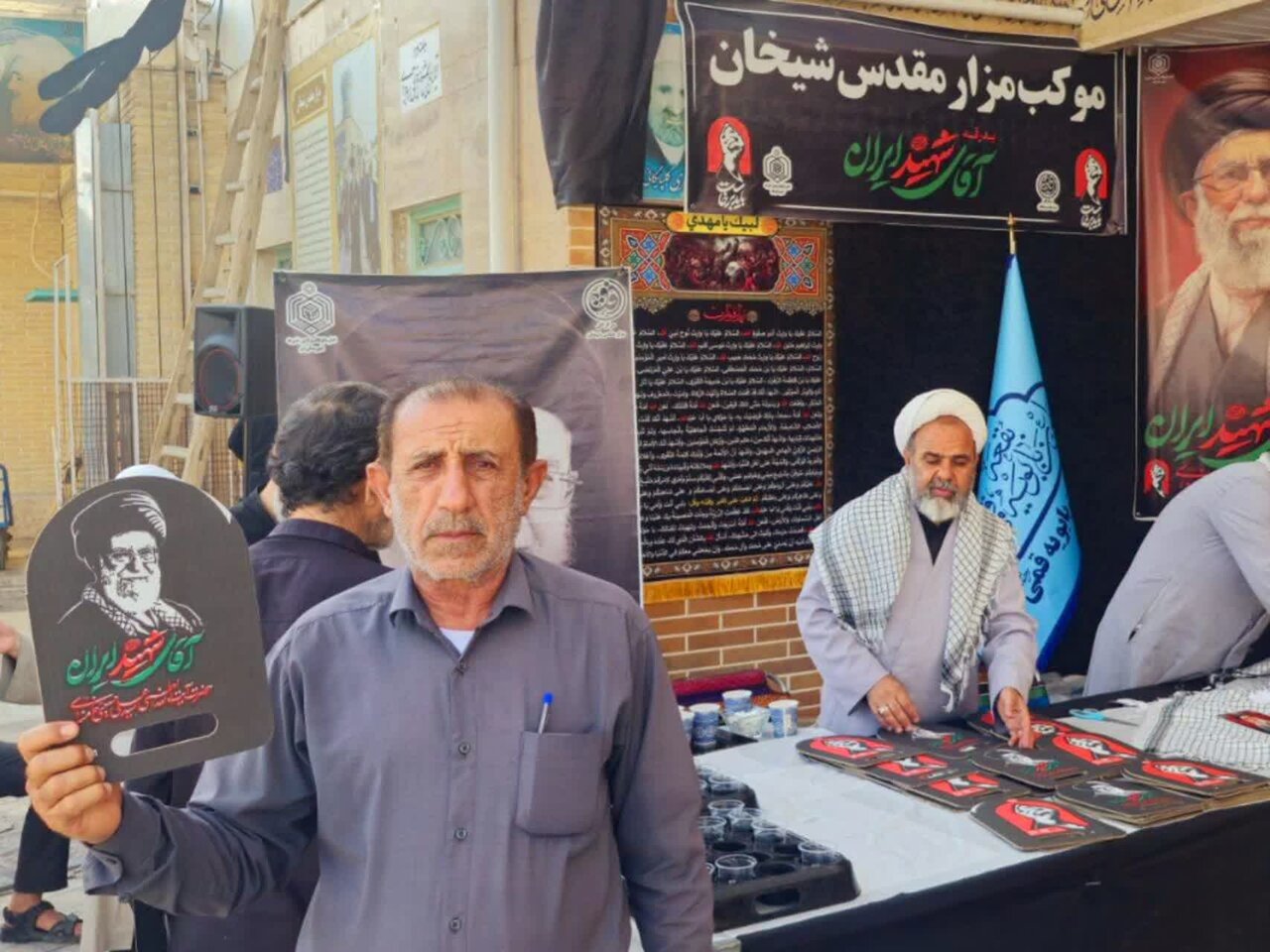 تصاویر/ خدمات رفاهی و فرهنگی در مزار مقدس شیخان و بقعه متبرکه ابن بابویه(ره)برای زائران رهبرشهید