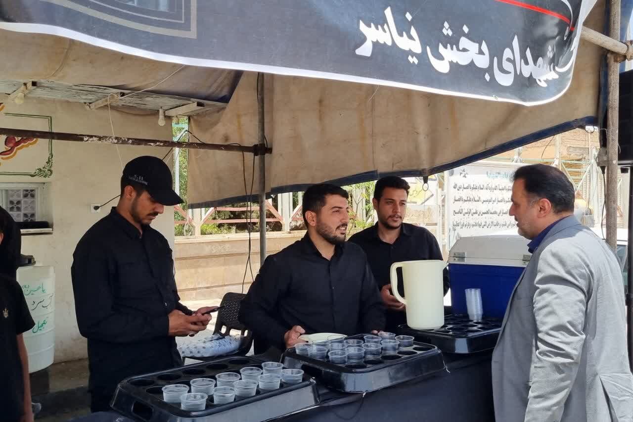 بالغ بر40 هزارزائرامام شهید در کاشان اسکان و 300 هزار نفر پذیرایی شدند /رضایتمندی زائرین امام شهید از موکب داران کاشانی+فیلم و تصاویر