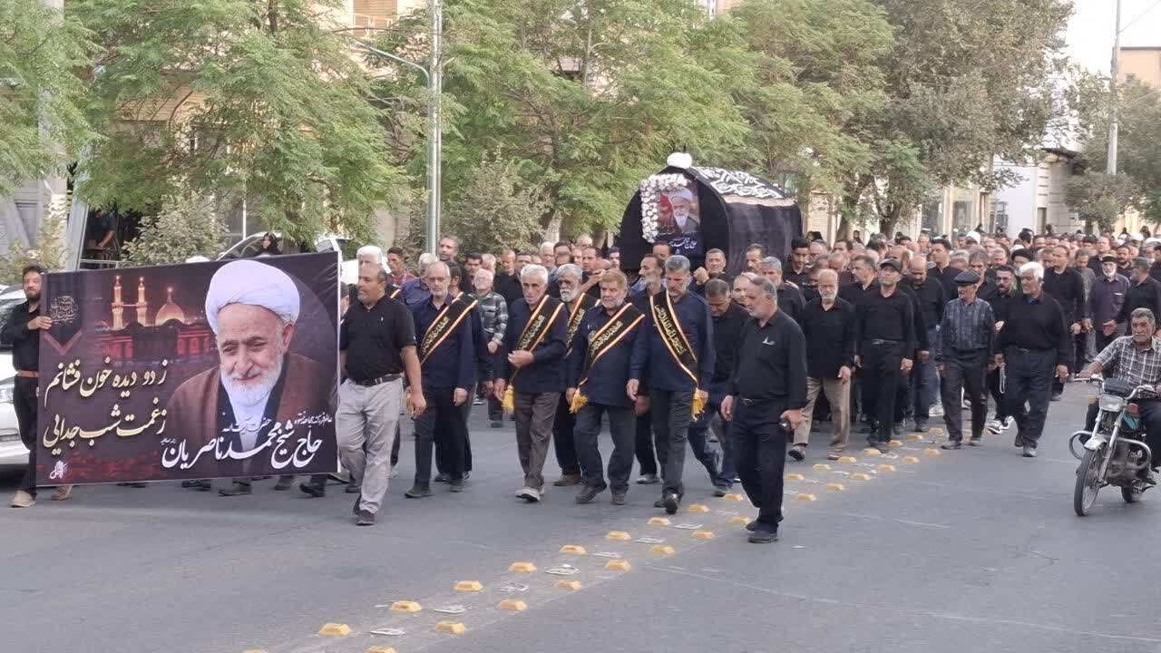 آیین تشییع حجتالاسلام والمسلمین ناصریان روحانی انقلابی آران و بیدگل برگزار شد+تصاویر و فیلم