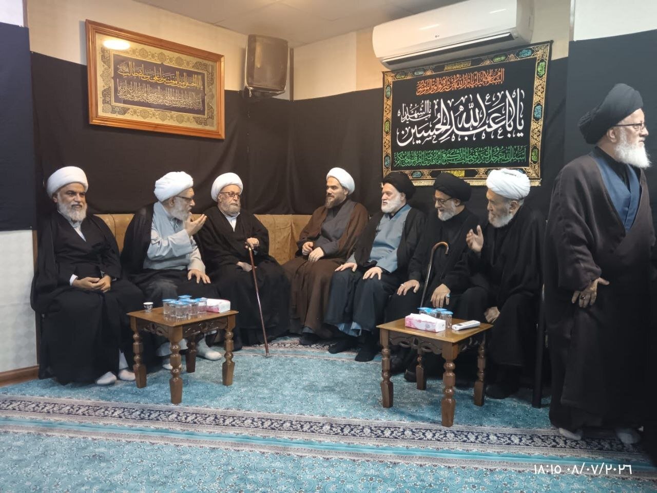 علماء ووجهاء النجف الأشرف يلتقون بالنجل الأكبر لقائد الثورة الإسلامية الشهيد
