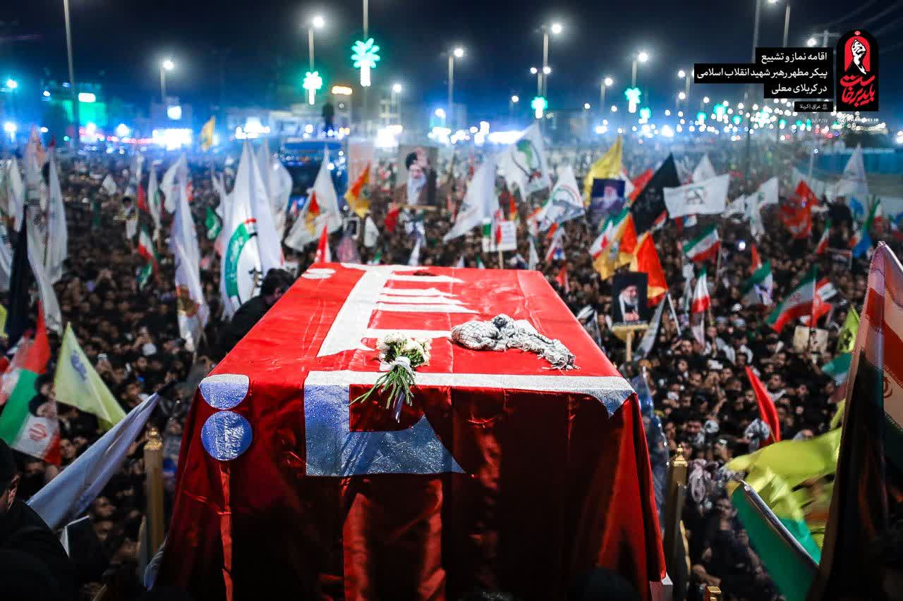 تقرير مصور | مشاهد من تشييع قائد الثورة الشهيد عند وصوله إلى العمود 1379 في كربلاء