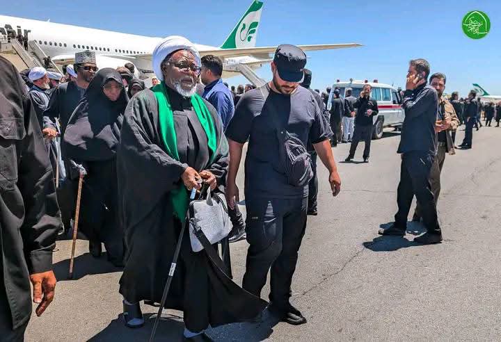 Jagoran Harkar Musulunci Sheikh Ibraheem Zakzaky (H) Ya Isa Mashhad Domin Halartar Jana'iza Da Binne Imam Shahid