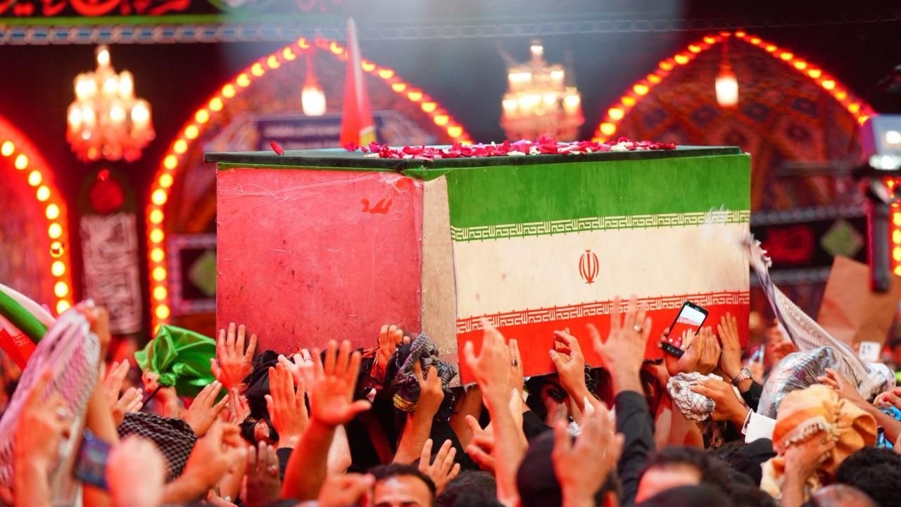 مدير مكتب رئيس الوزراء العراقي يعلن نجاح مراسم تشييع الإمام الخامنئي بمشاركة 10 ملايين مشيّع