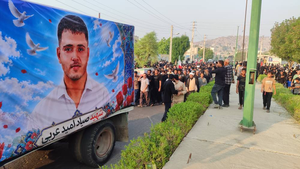 مینابی ها با صیاد شهید خلیج فارس وداع کردند