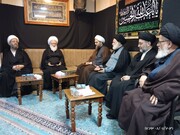 آية الله اليعقوبي يقدم تعازيه إلى النجل الأكبر للإمام الشهيد السيد الخامنئي
