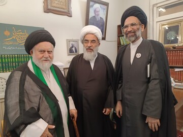 نماینده ولی‌فقیه در کاشان با آیت الله فاضل لنکرانی دیدار کرد