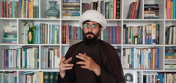تبیین مفهوم «انتقام» توسط نظریه‌پردازان الزامی است / مفهوم انتقام مفهومی ریشه‌دار در ادبیات شیعه است