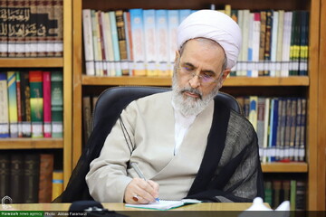 تسلیت مدیر حوزه‌های علمیه به آیت‌الله اراکی
