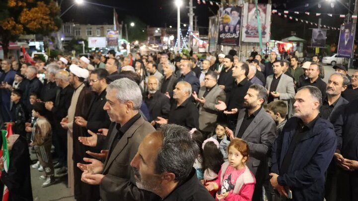تصاویر/  صد و سی و مین موج از اجتماعات شبانه سراسری در چالدران