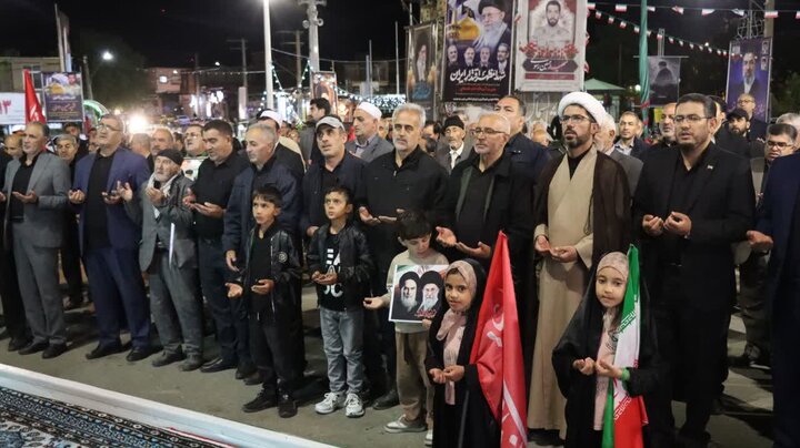 تصاویر/  صد و سی و مین موج از اجتماعات شبانه سراسری در چالدران